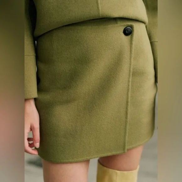 Sezane Laure skirt in olive green. Size 4. Excellent condition! Worn only ONCE! - Picture 4 of 4